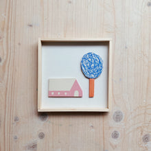 Lade das Bild in den Galerie-Viewer, Collage Haus und Baum 26