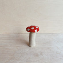 Lade das Bild in den Galerie-Viewer, Pilz-Objekt No 64