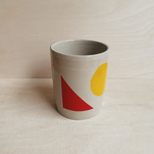 Load image into Gallery viewer, Vessel in Cooperation with Atelier Eva Strobel / Abstract Shapes 04