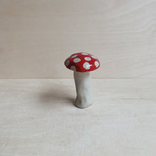 Lade das Bild in den Galerie-Viewer, Pilz-Objekt 71
