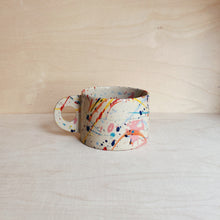 Lade das Bild in den Galerie-Viewer, Tasse Speckles 25
