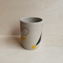 Load image into Gallery viewer, Gefäß in Kooperation mit Atelier Eva Strobel / Abstract Shapes 02