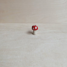 Lade das Bild in den Galerie-Viewer, Pilz-Objekt 101