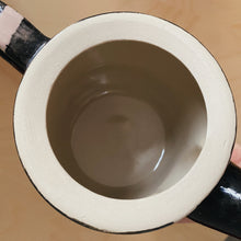 Lade das Bild in den Galerie-Viewer, Teekanne und 2 Becher in Kooperation mit Atelier Eva Strobel / Abstract Shapes 01