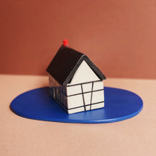 Lade das Bild in den Galerie-Viewer, 2. Wahl Räucher Häuschen Special Edition Fachwerkhaus