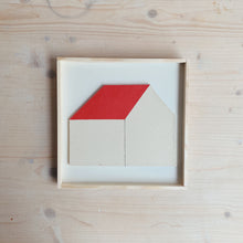Lade das Bild in den Galerie-Viewer, Rotes Haus