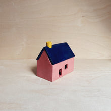 Lade das Bild in den Galerie-Viewer, Räucher Häuschen