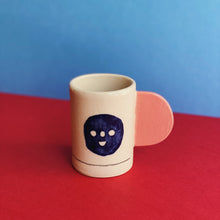 Load image into Gallery viewer, Becher Happy Face 8