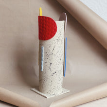 Lade das Bild in den Galerie-Viewer, Vase/Object Totem 01