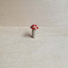 Lade das Bild in den Galerie-Viewer, Pilz-Objekt No 87