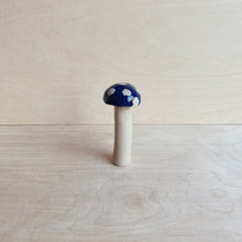 Lade das Bild in den Galerie-Viewer, Pilz-Objekt No 50