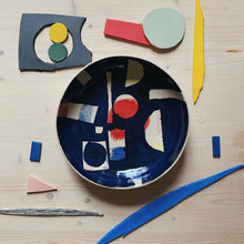 Lade das Bild in den Galerie-Viewer, Schale (L) Abstract Shapes 1