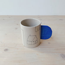 Lade das Bild in den Galerie-Viewer, Tasse Haus 28