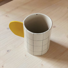 Lade das Bild in den Galerie-Viewer, Tasse Grid 1