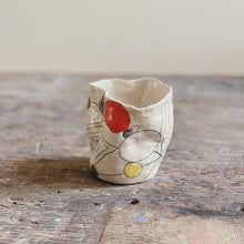 Lade das Bild in den Galerie-Viewer, Vasen Studie 04