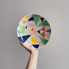 Lade das Bild in den Galerie-Viewer, Schale (L) Dreiecke 01