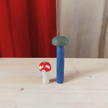 Lade das Bild in den Galerie-Viewer, Pilz-Objekt No 19