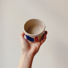 Lade das Bild in den Galerie-Viewer, Schale (XS) Häuser 01