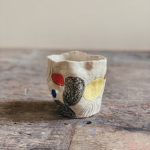 Lade das Bild in den Galerie-Viewer, Vasen Studie 04