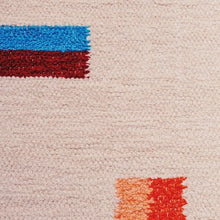 Lade das Bild in den Galerie-Viewer, Collaboration rug by GUR // ULM