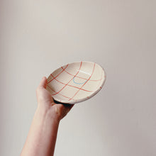 Lade das Bild in den Galerie-Viewer, Schale (S) Linien 01