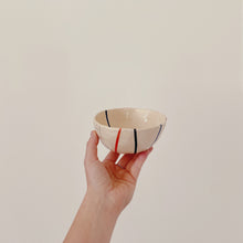 Lade das Bild in den Galerie-Viewer, Schale (XS) Collage 01