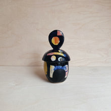 Load image into Gallery viewer, Lidded pot object no 7
