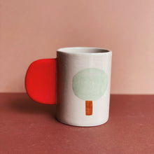 Load image into Gallery viewer, Becher Haus 8
