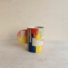 Load image into Gallery viewer, Mug Abstract Shapes 07

