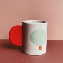 Load image into Gallery viewer, Becher Haus 19
