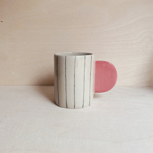 Tasse Lines 02