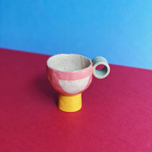 Lade das Bild in den Galerie-Viewer, Tasse Collage 04
