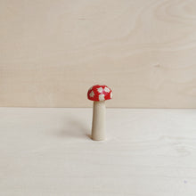 Load image into Gallery viewer, Mushroom Object 131
