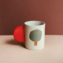 Load image into Gallery viewer, Mug Half-Timbered House/Red Handle
