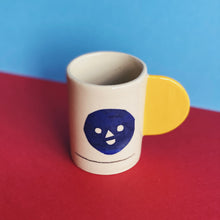 Load image into Gallery viewer, Becher Happy Face 7
