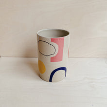 Load image into Gallery viewer, Vessel in cooperation with Atelier Eva Strobel / Abstract Shapes 14
