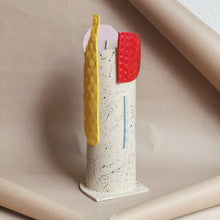 Lade das Bild in den Galerie-Viewer, Vase/Object Totem 01
