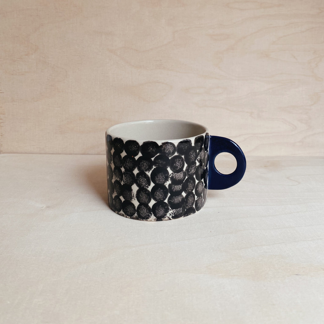 Cup Dots 03