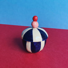 Load image into Gallery viewer, Behältnis/Objekt No 33
