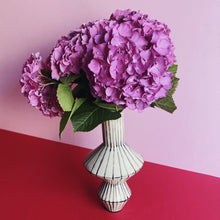 Load image into Gallery viewer, Vasen Studie 07 - ulrikeleamoormann
