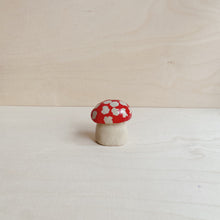Load image into Gallery viewer, Mushroom Object 128
