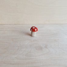 Load image into Gallery viewer, Mushroom Object No 71
