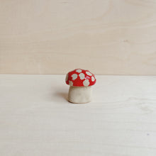 Load image into Gallery viewer, Mushroom Object 128
