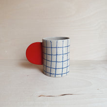 Load image into Gallery viewer, Mug Blue Grid 04
