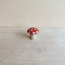 Load image into Gallery viewer, Mushroom-Object No 66
