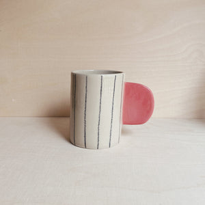 Mug Lines 04