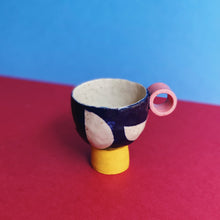 Lade das Bild in den Galerie-Viewer, Tasse Collage 05
