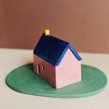 Lade das Bild in den Galerie-Viewer, 2. Wahl Räucher Häuschen 10
