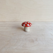 Load image into Gallery viewer, Mushroom Object No 68
