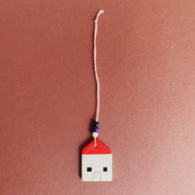 Load image into Gallery viewer, Anhänger Haus 107
